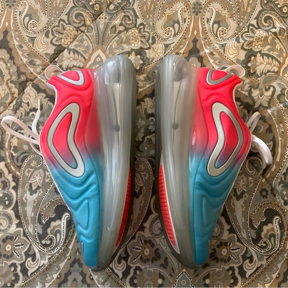 Mint Nike Air Max 720 Pink Sea Blue Fury Womens Sz 8.5 Worn 1x - Picture 8 of 12
